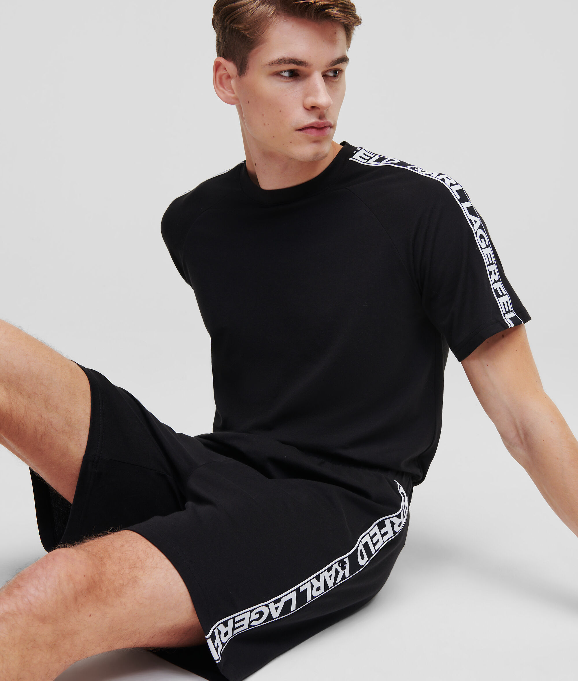 (image for) Pleasant KARL LOGO SHORTS AND T-SHIRT PYJAMA SET